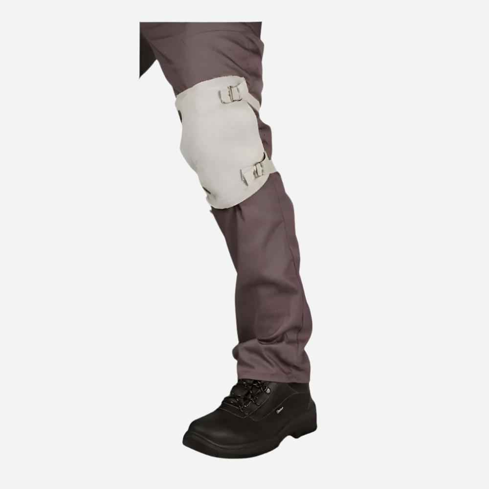 GRANGE LEATHER KNEE GUARD - Procon Marketing (Pty) Ltd